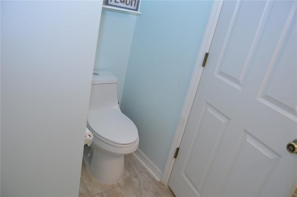 Activo con contrato: $239,999 (3 camas, 2 baños, 1404 Pies cuadrados)