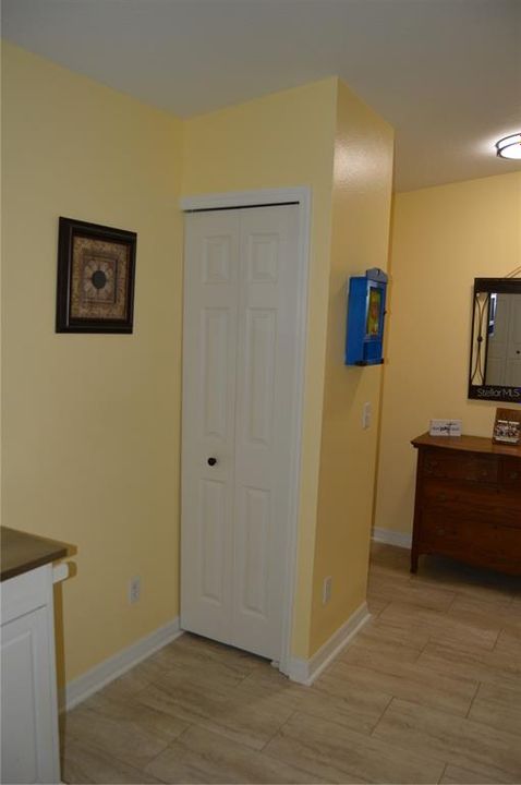 Activo con contrato: $239,999 (3 camas, 2 baños, 1404 Pies cuadrados)