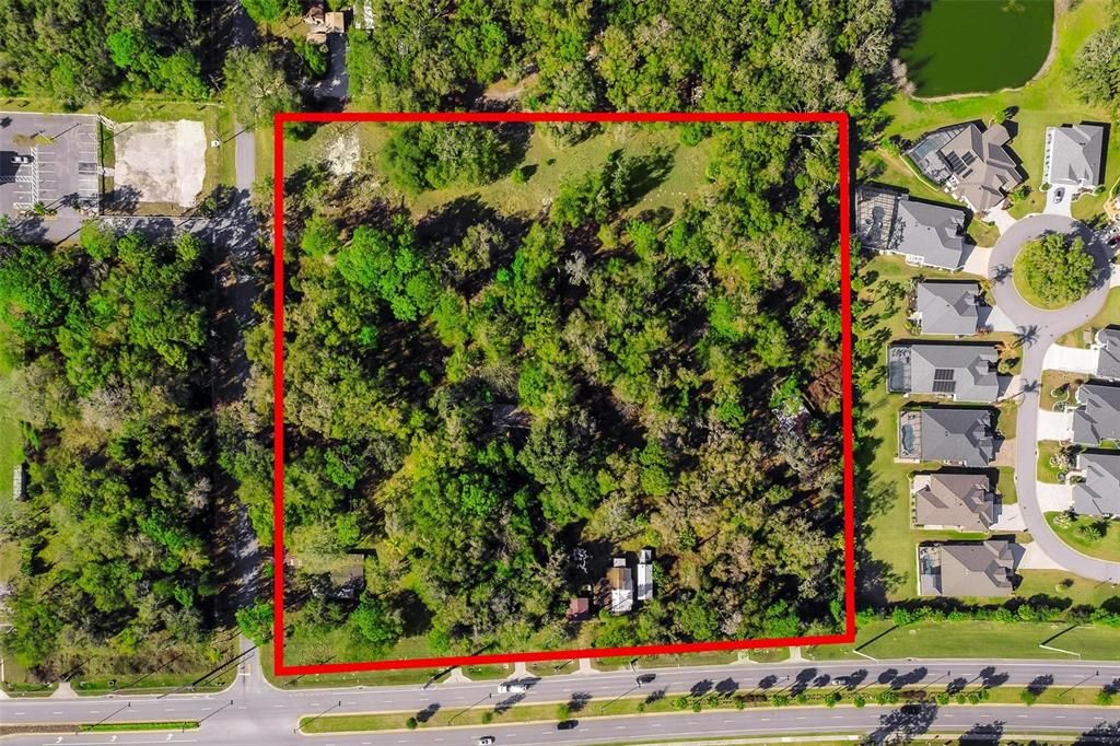 En Venta: $3,900,000 (1.16 acres)