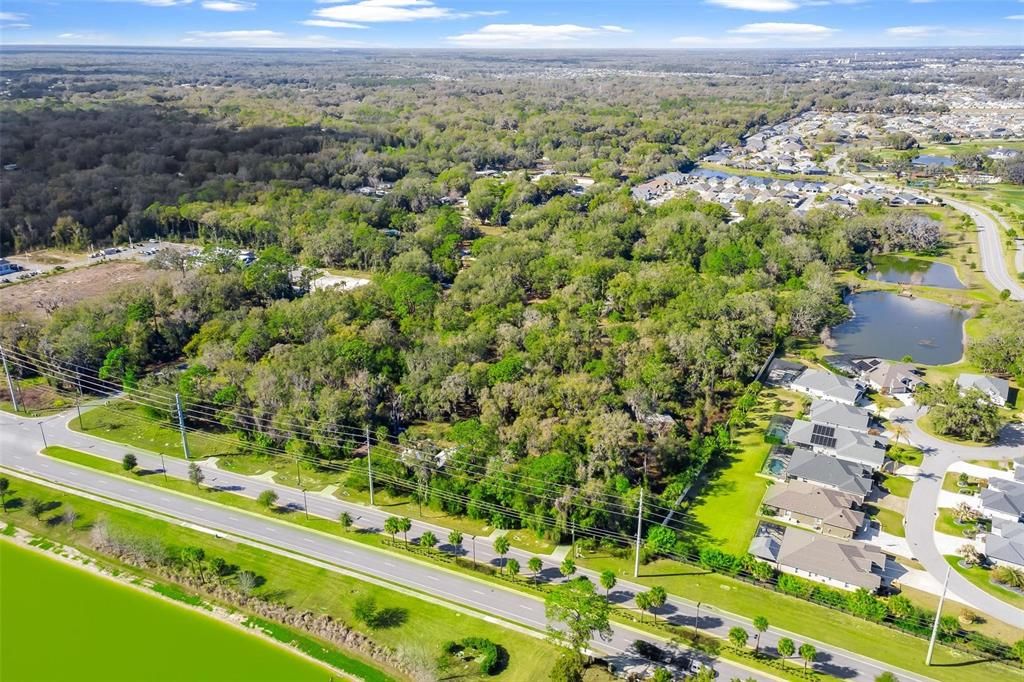 En Venta: $3,900,000 (1.16 acres)
