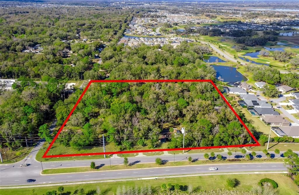 En Venta: $3,900,000 (1.16 acres)