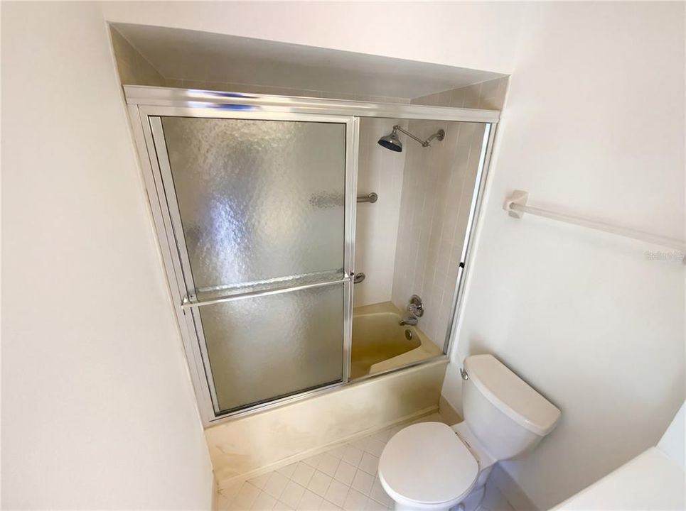 En Venta: $185,000 (2 camas, 2 baños, 1288 Pies cuadrados)