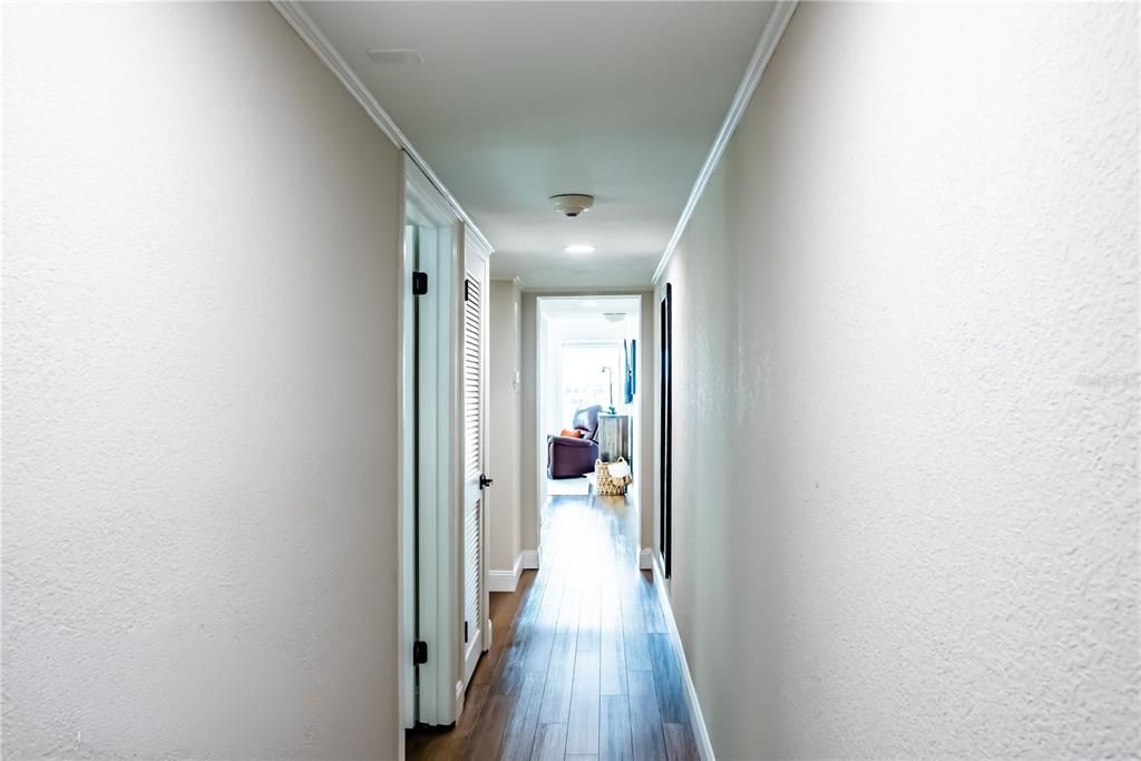 Activo con contrato: $339,900 (2 camas, 2 baños, 840 Pies cuadrados)
