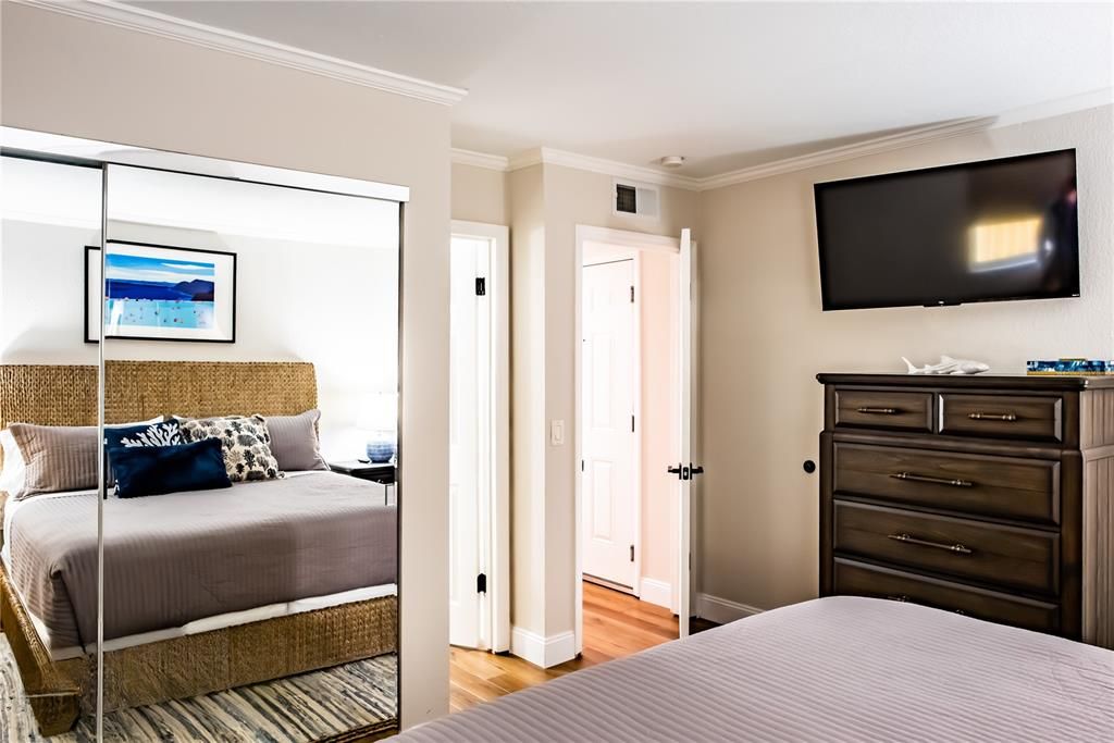 Activo con contrato: $339,900 (2 camas, 2 baños, 840 Pies cuadrados)