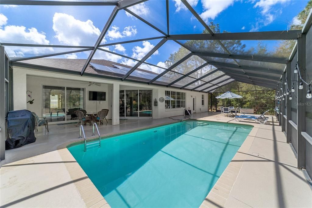 En Venta: $439,500 (3 camas, 2 baños, 2063 Pies cuadrados)