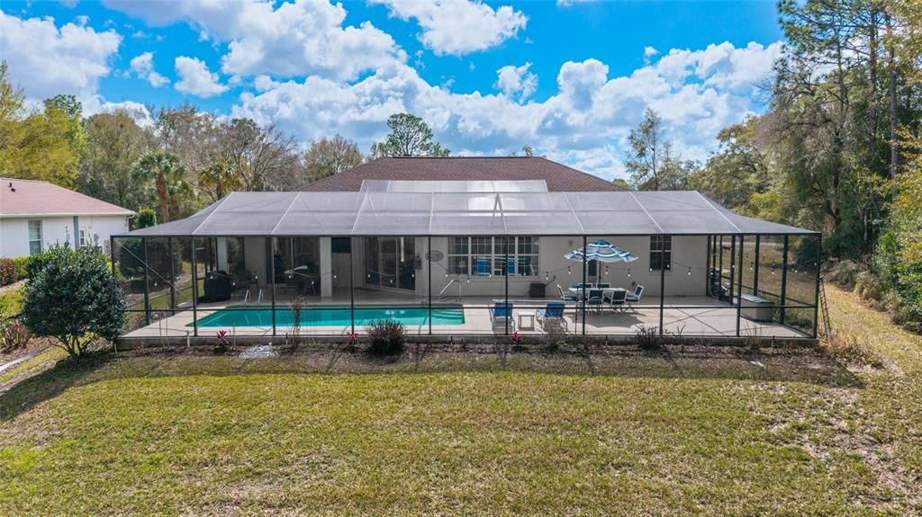 En Venta: $439,500 (3 camas, 2 baños, 2063 Pies cuadrados)