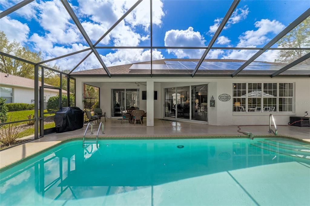 En Venta: $439,500 (3 camas, 2 baños, 2063 Pies cuadrados)