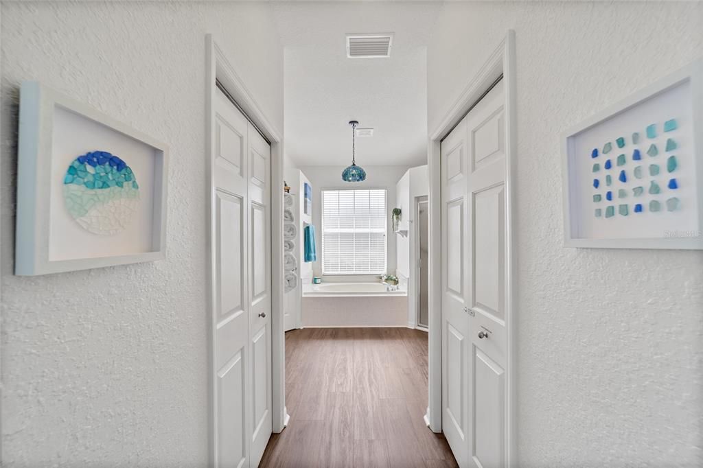 En Venta: $439,500 (3 camas, 2 baños, 2063 Pies cuadrados)