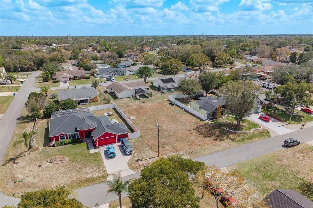 Под контрактом: $69,000 (0.23 acres)