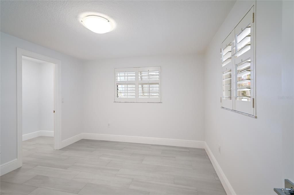 En Venta: $4,295,000 (4 camas, 3 baños, 2775 Pies cuadrados)
