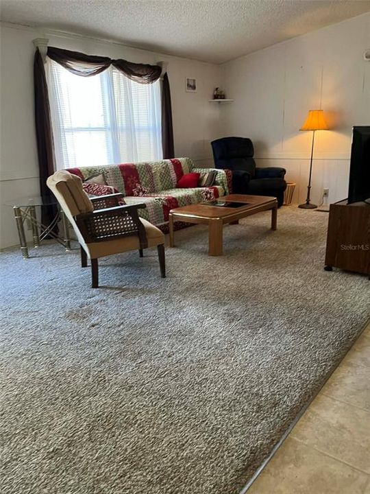 На продажу: $155,000 (3 спален, 2 ванн, 1104 Квадратных фут)