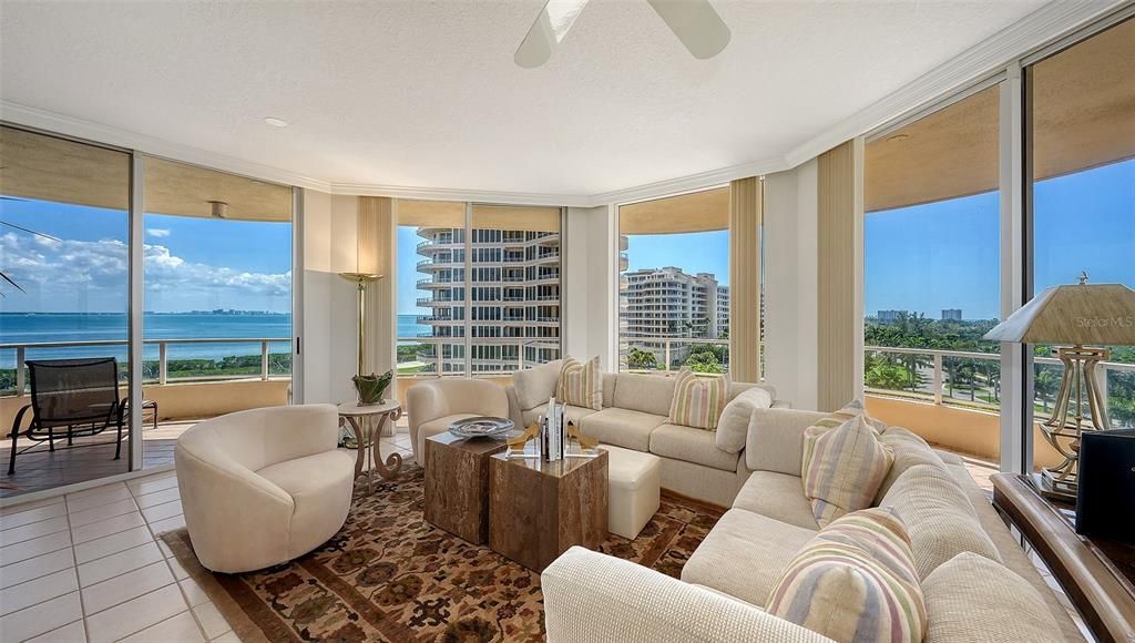 For Sale: $1,145,000 (3 beds, 3 baths, 2250 Square Feet)
