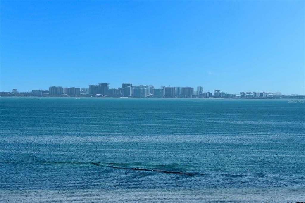 For Sale: $1,145,000 (3 beds, 3 baths, 2250 Square Feet)