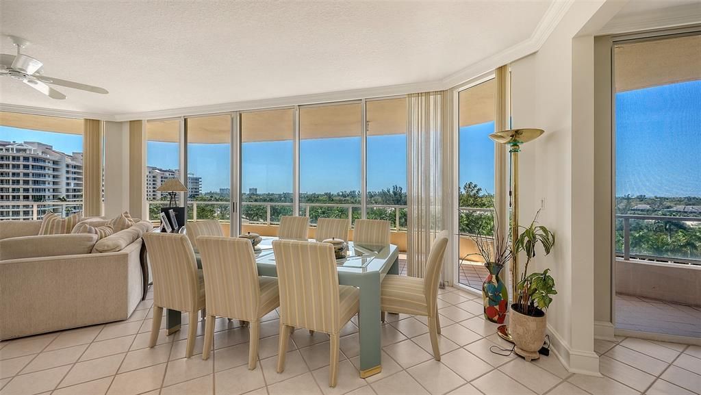 For Sale: $1,145,000 (3 beds, 3 baths, 2250 Square Feet)