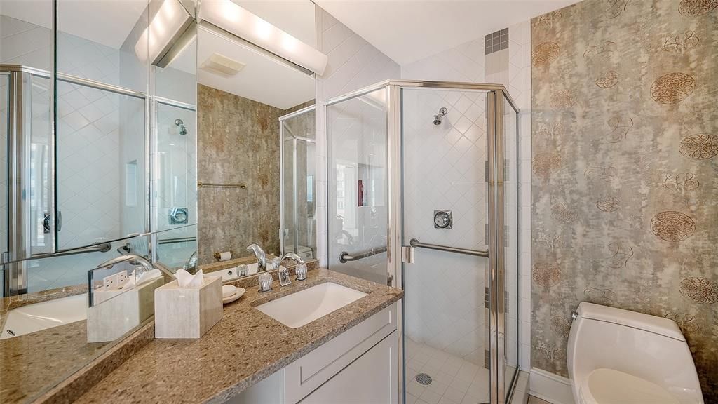 For Sale: $1,145,000 (3 beds, 3 baths, 2250 Square Feet)