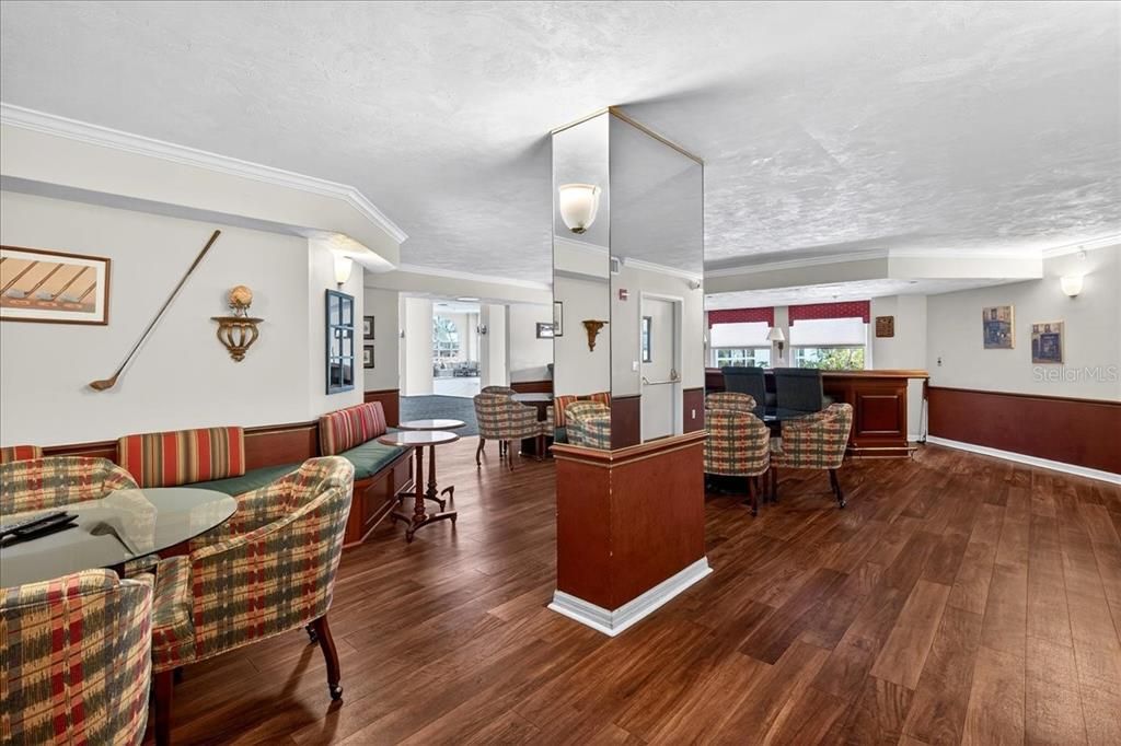 Activo con contrato: $427,900 (2 camas, 2 baños, 2230 Pies cuadrados)