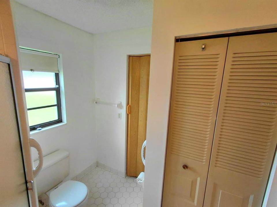 For Sale: $279,900 (2 beds, 2 baths, 1616 Square Feet)