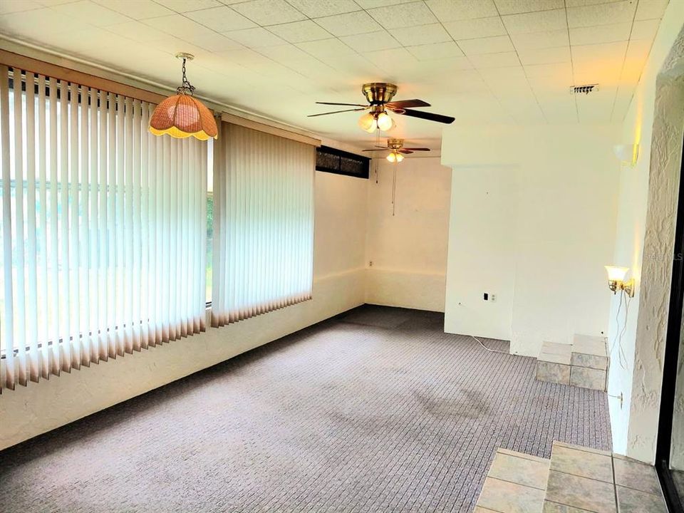 For Sale: $279,900 (2 beds, 2 baths, 1616 Square Feet)
