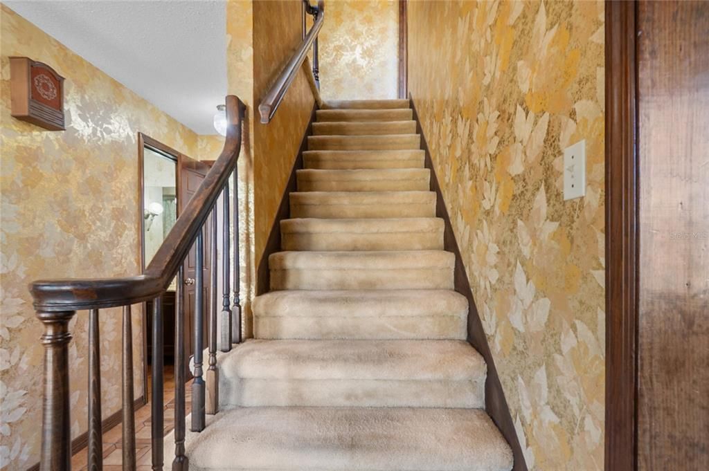 En Venta: $679,900 (4 camas, 3 baños, 2894 Pies cuadrados)