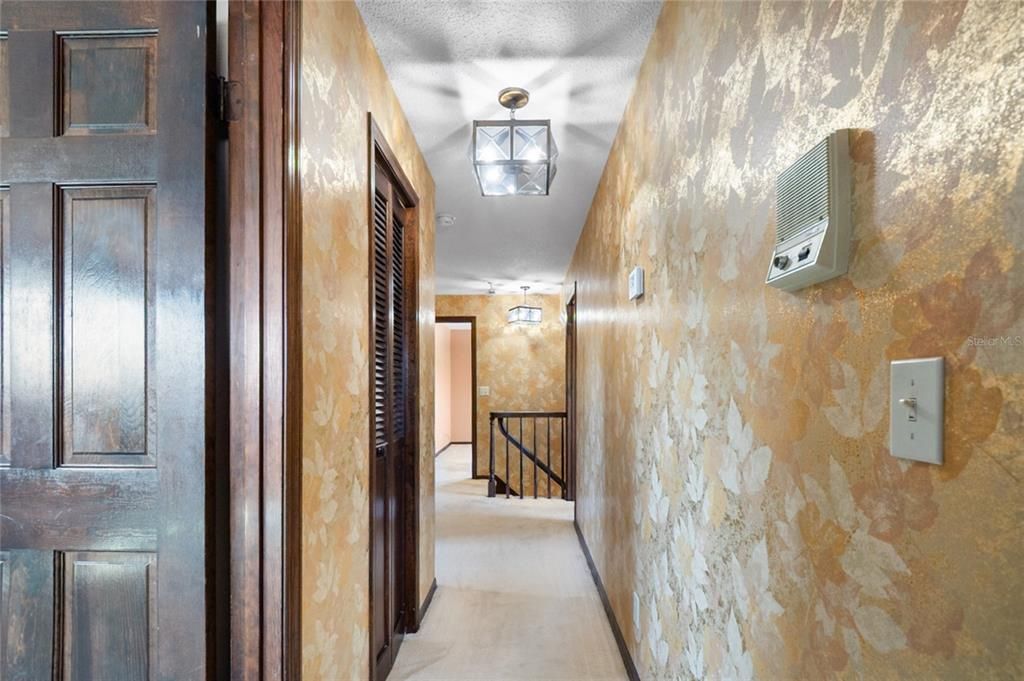 En Venta: $679,900 (4 camas, 3 baños, 2894 Pies cuadrados)