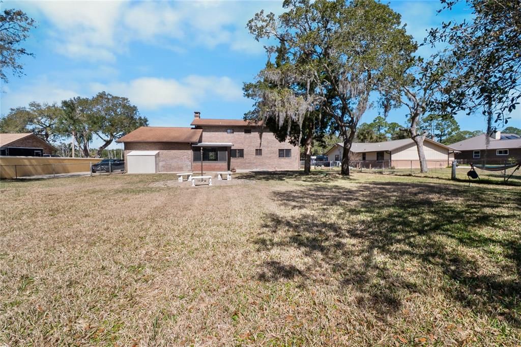 En Venta: $679,900 (4 camas, 3 baños, 2894 Pies cuadrados)