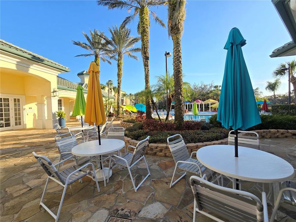 Active With Contract: $1,599 (2 beds, 1 baths, 901 Square Feet)