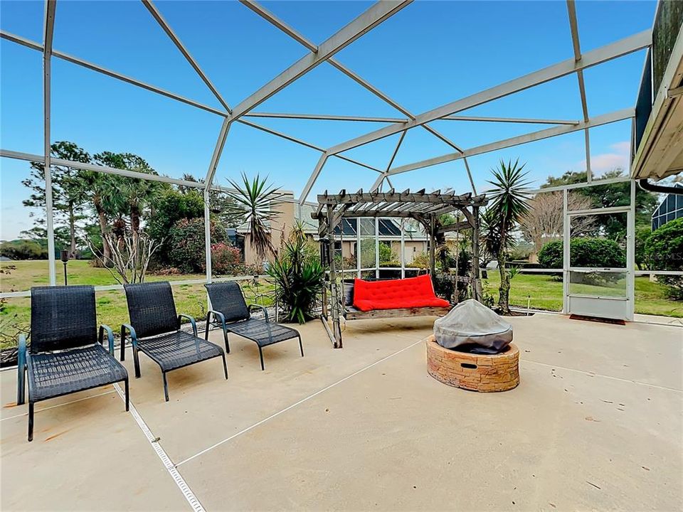 En Venta: $750,000 (4 camas, 2 baños, 2780 Pies cuadrados)