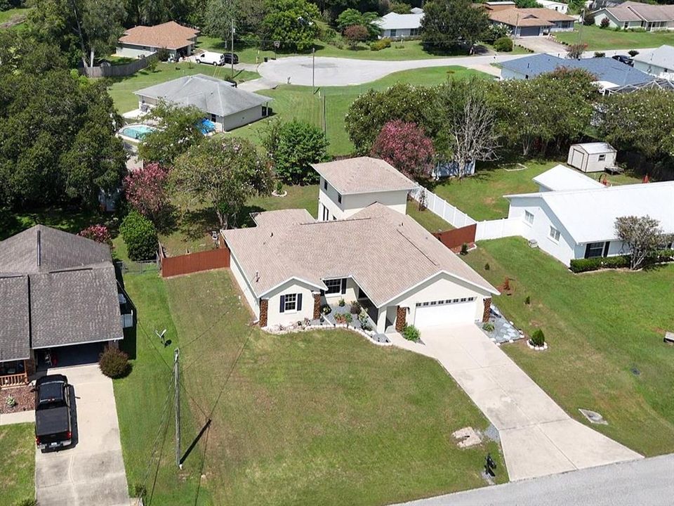 En Venta: $375,000 (4 camas, 3 baños, 1989 Pies cuadrados)