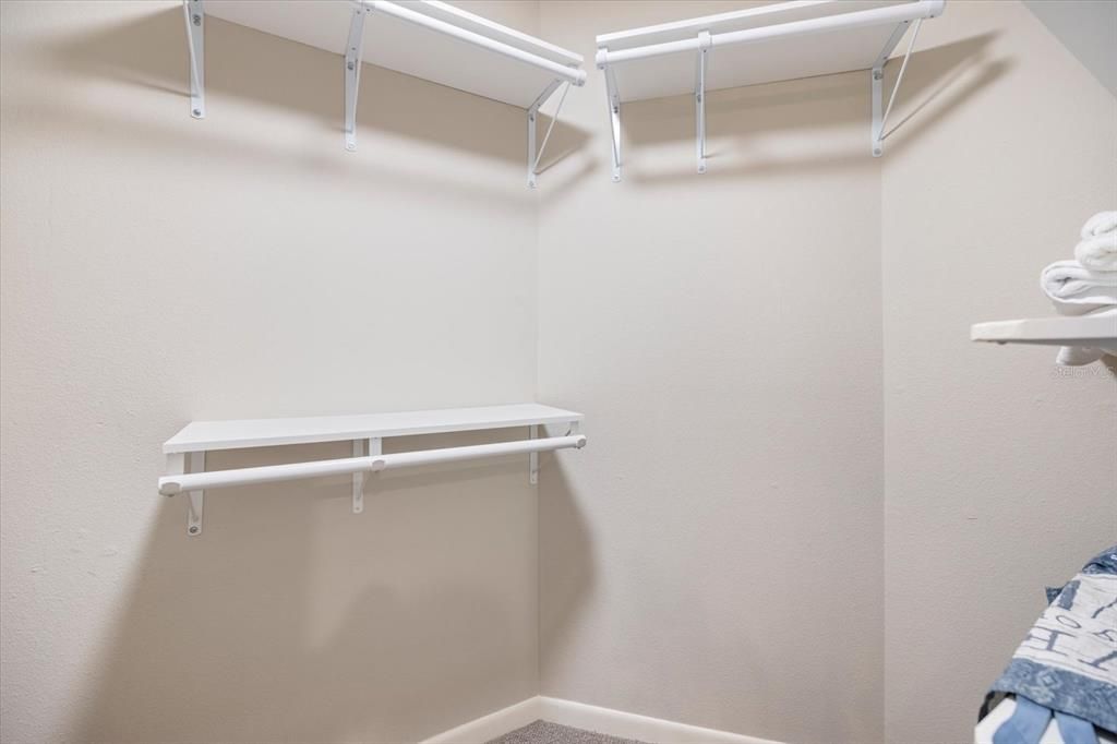 For Rent: $2,200 (2 beds, 2 baths, 1012 Square Feet)