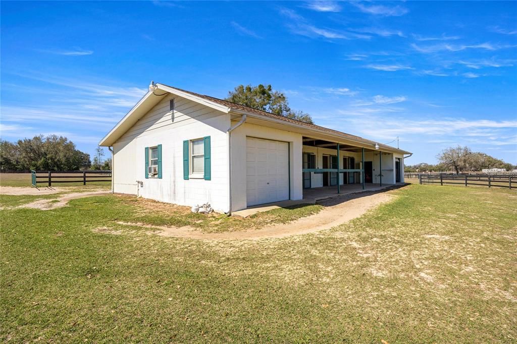 For Sale: $1,149,000 (4 beds, 2 baths, 3237 Square Feet)