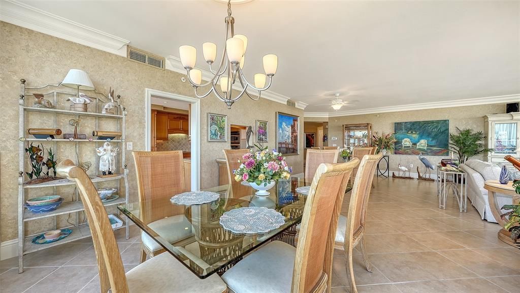 На продажу: $3,265,000 (3 спален, 3 ванн, 3115 Квадратных фут)