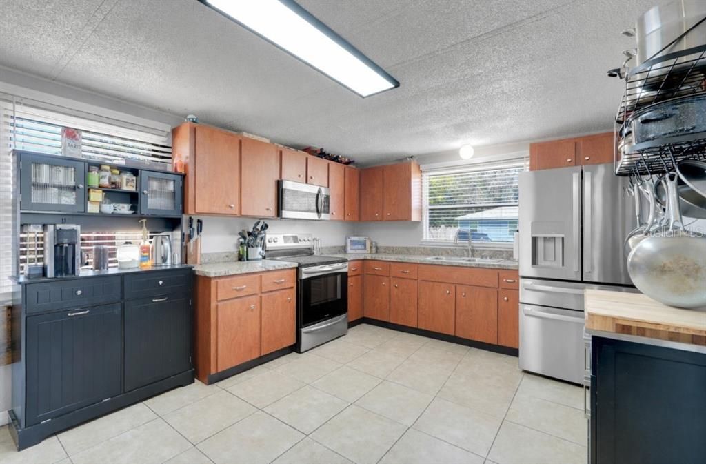 En Venta: $170,000 (3 camas, 1 baños, 1056 Pies cuadrados)