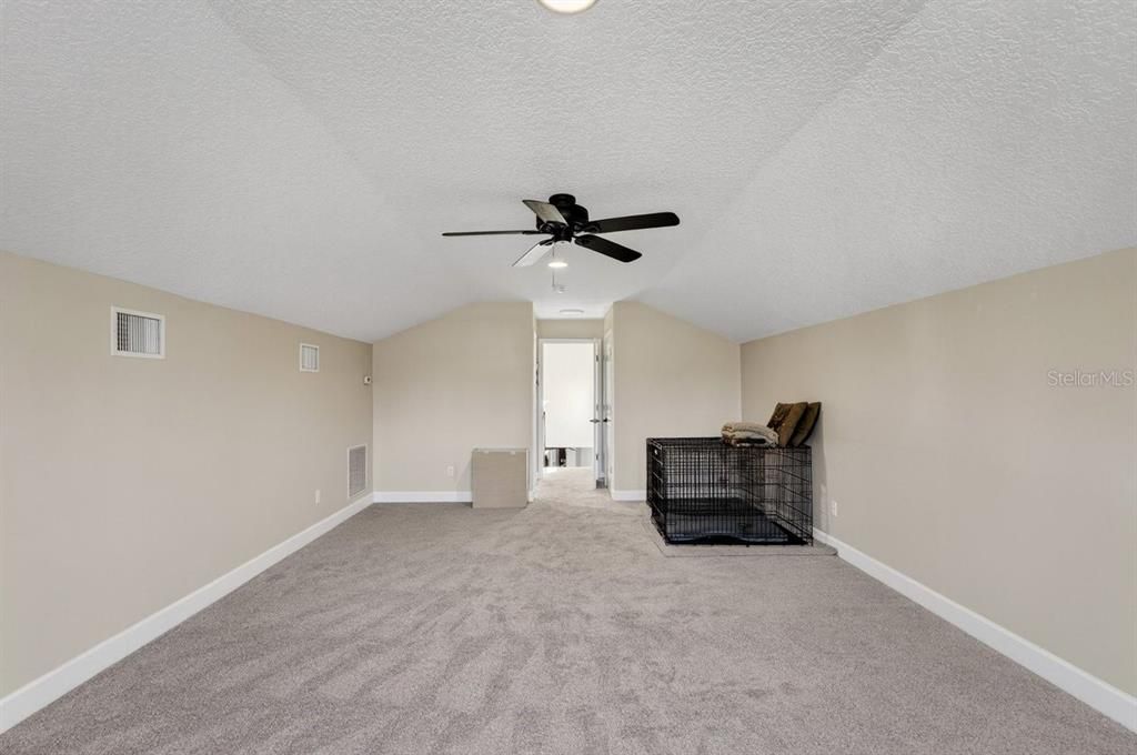 For Sale: $889,900 (4 beds, 4 baths, 2650 Square Feet)