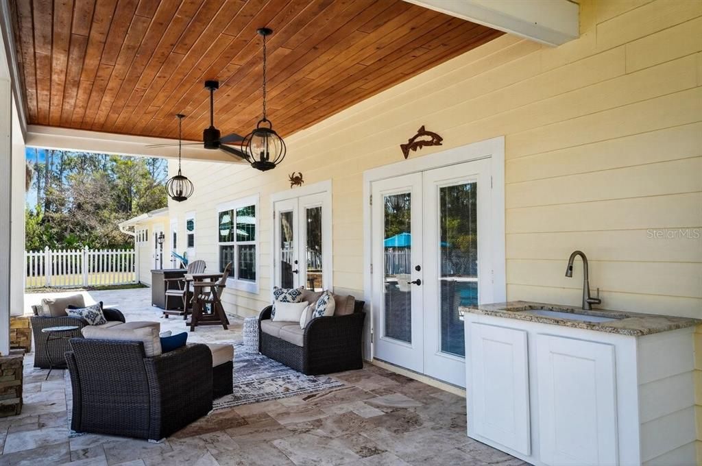 For Sale: $889,900 (4 beds, 4 baths, 2650 Square Feet)