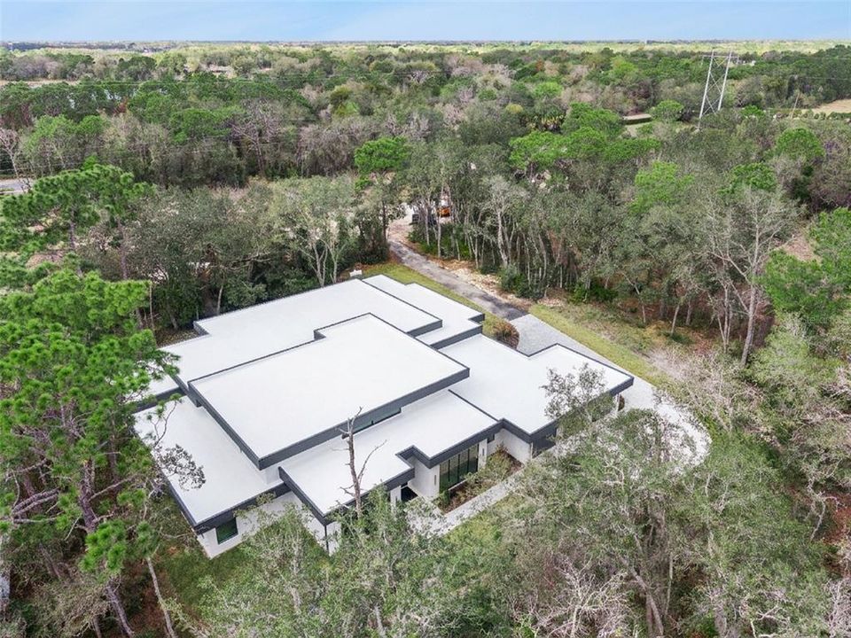 На продажу: $2,625,000 (6 спален, 4 ванн, 6132 Квадратных фут)