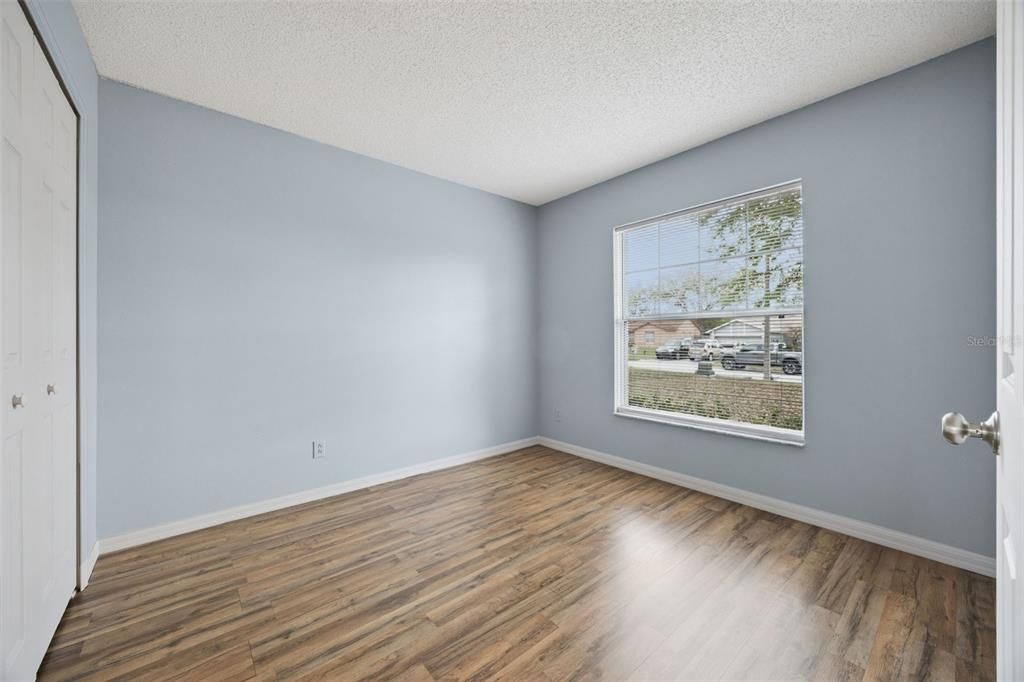 Activo con contrato: $347,500 (3 camas, 2 baños, 1355 Pies cuadrados)