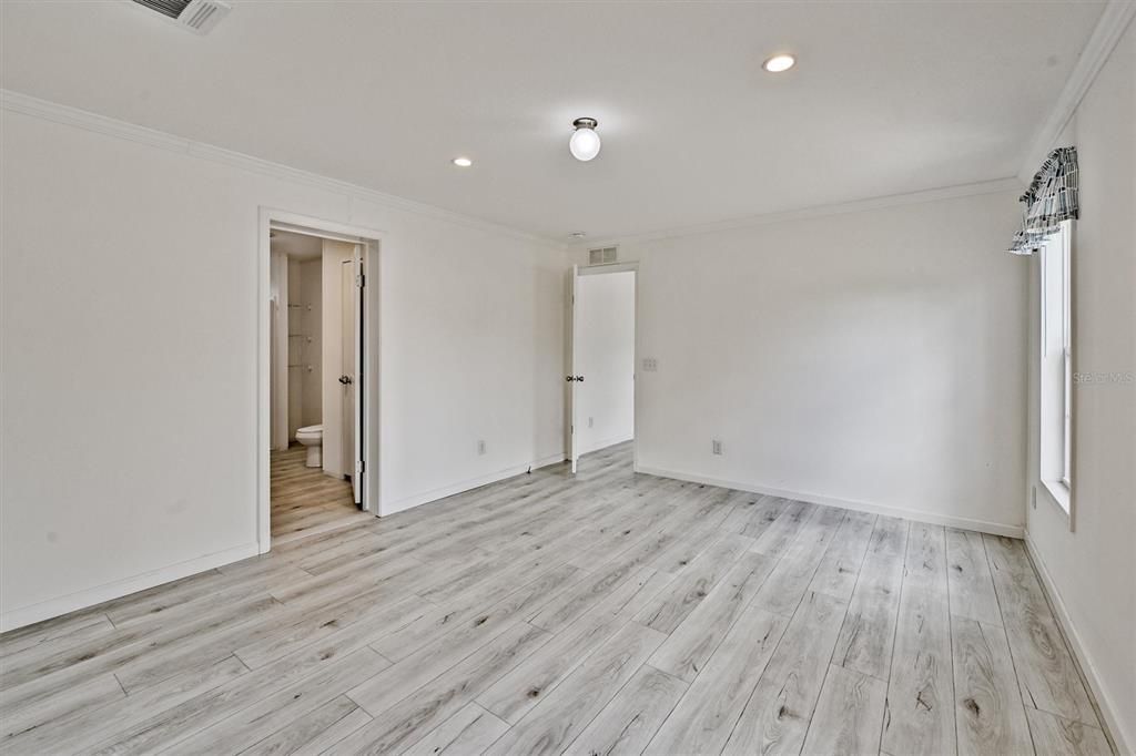 En Venta: $235,900 (3 camas, 2 baños, 1512 Pies cuadrados)