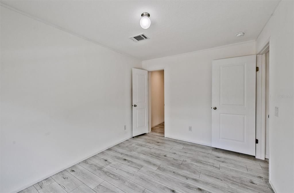 En Venta: $235,900 (3 camas, 2 baños, 1512 Pies cuadrados)