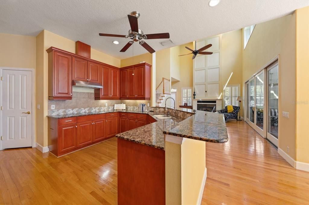 На продажу: $945,000 (4 спален, 3 ванн, 3087 Квадратных фут)