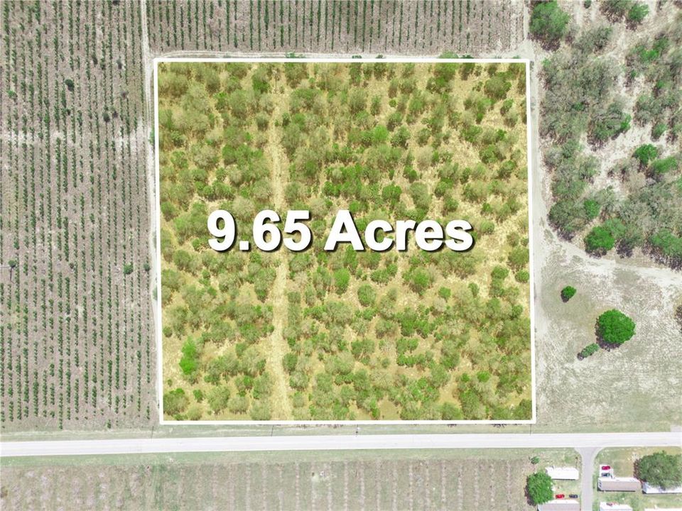 На продажу: $366,700 (9.65 acres)