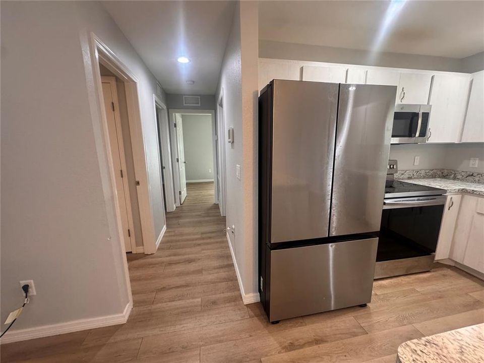 For Sale: $307,900 (3 beds, 2 baths, 1300 Square Feet)