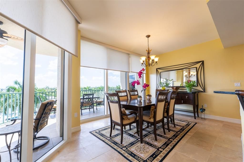 En Venta: $519,000 (3 camas, 2 baños, 2188 Pies cuadrados)