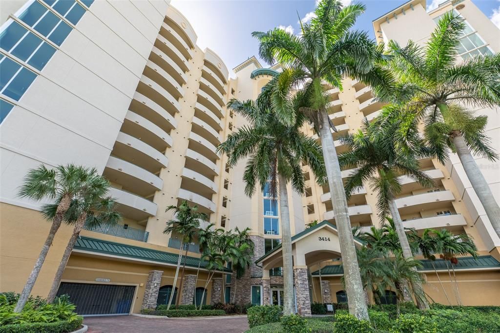 En Venta: $519,000 (3 camas, 2 baños, 2188 Pies cuadrados)