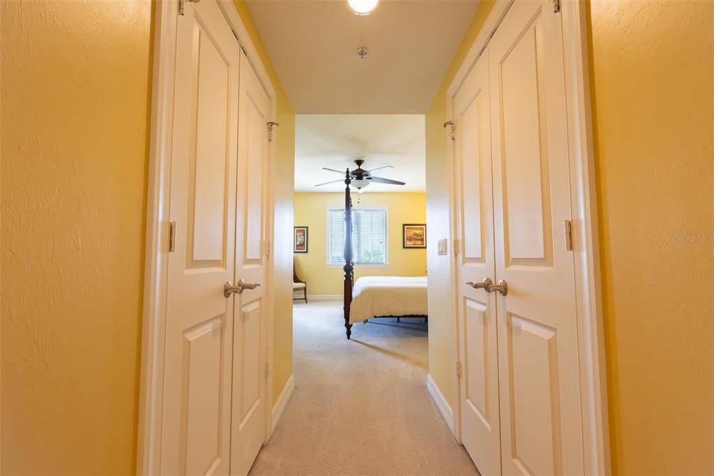 En Venta: $519,000 (3 camas, 2 baños, 2188 Pies cuadrados)