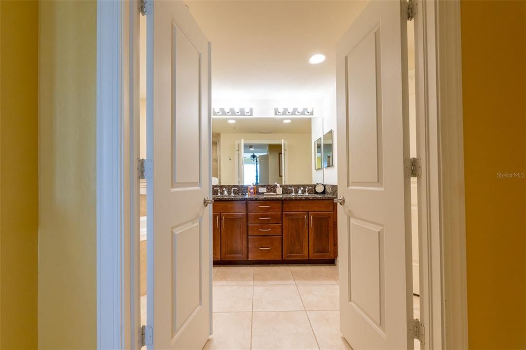 En Venta: $519,000 (3 camas, 2 baños, 2188 Pies cuadrados)