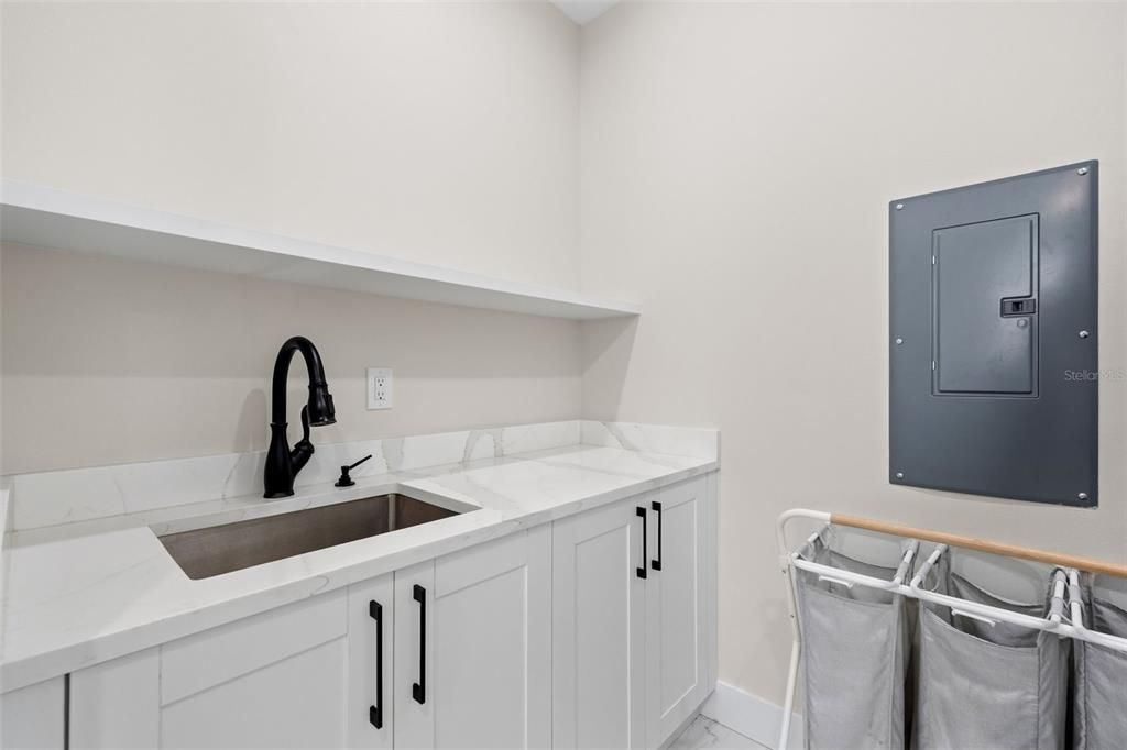 For Sale: $1,875,000 (4 beds, 3 baths, 2781 Square Feet)
