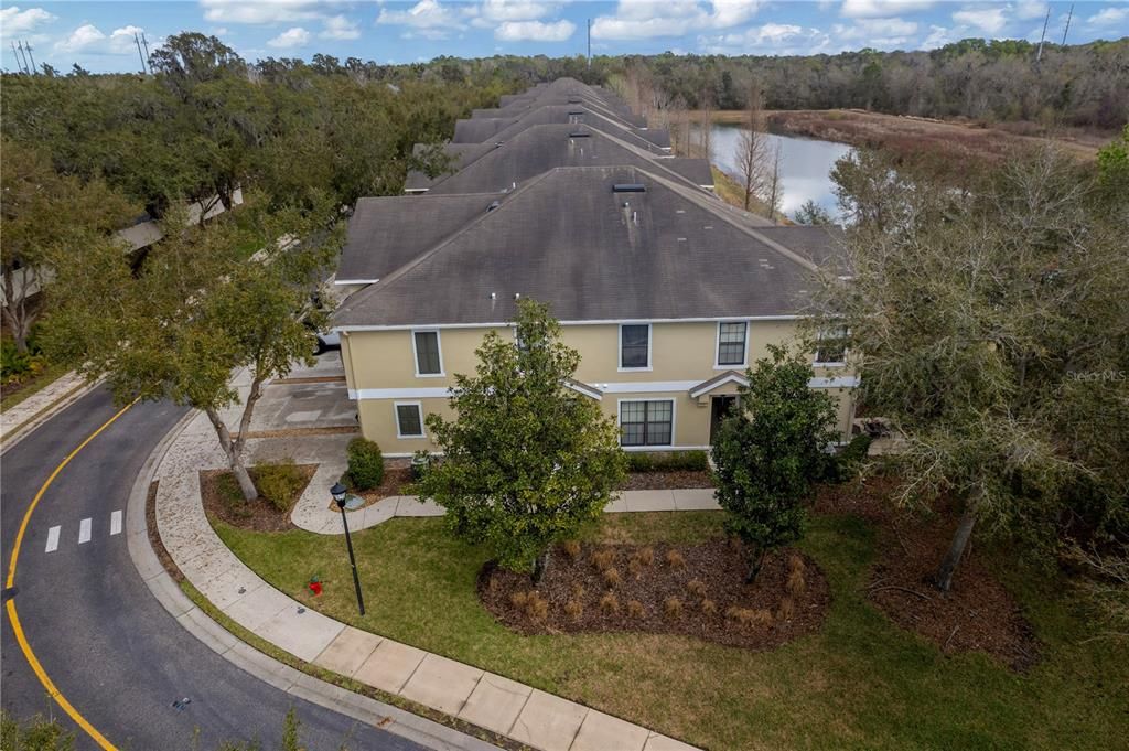 For Sale: $269,000 (2 beds, 2 baths, 1253 Square Feet)