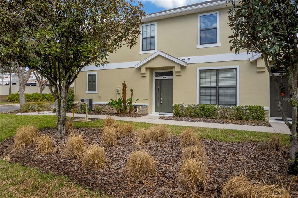 For Sale: $269,000 (2 beds, 2 baths, 1253 Square Feet)