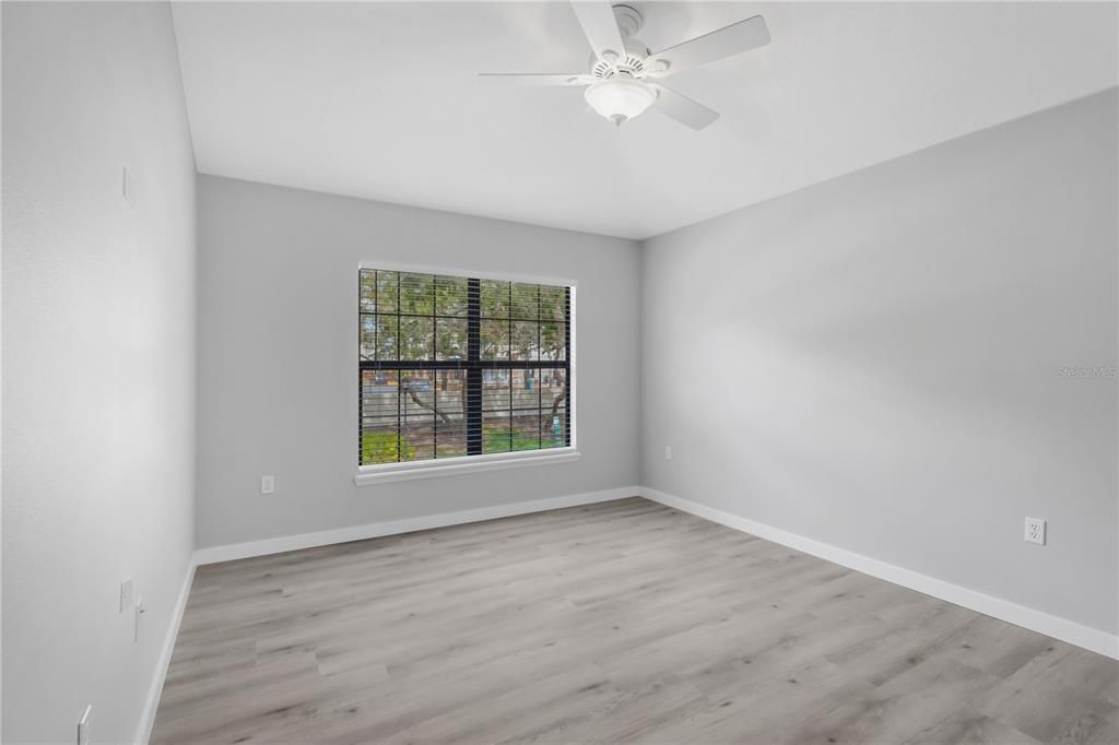 For Sale: $269,000 (2 beds, 2 baths, 1253 Square Feet)