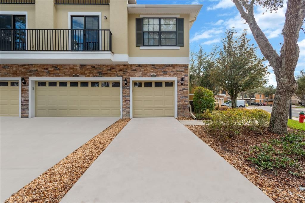 For Sale: $269,000 (2 beds, 2 baths, 1253 Square Feet)